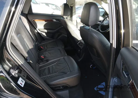 2015 Audi Q5 2.0T Premium z USA, uszkodzony, nr VIN WA1CFAFP2FA111412